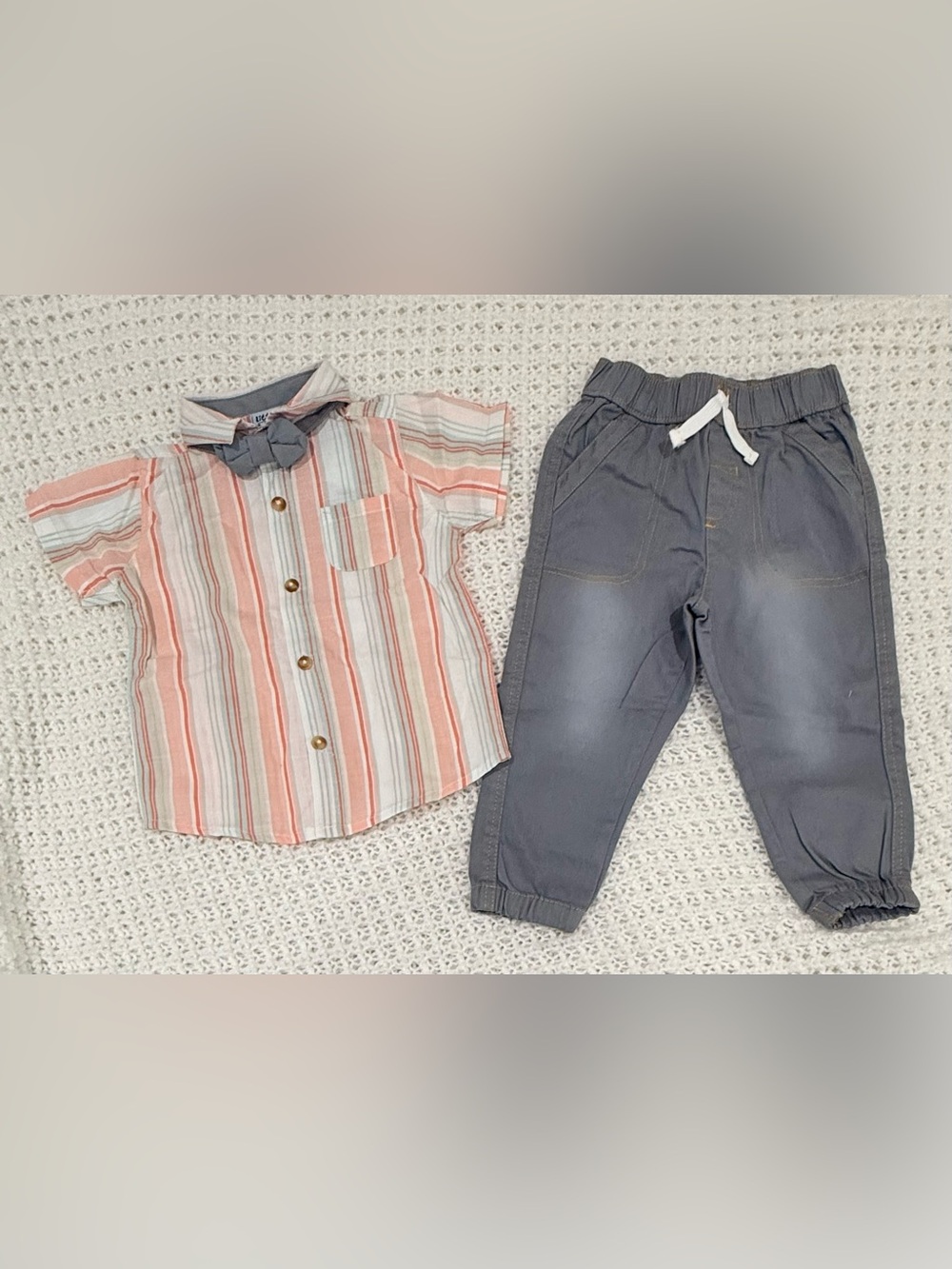 Little Lad Three Piece Set - Shirt, Bow Tie And Pants in pink size 18 Months